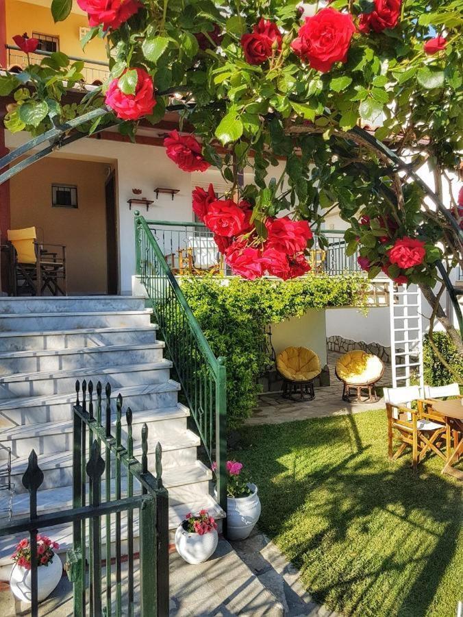 Perfect Hospitality - Elenas House, Nikiti Villa ภายนอก รูปภาพ